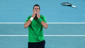 大力出奇迹！范迪克的点球！