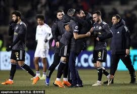 球迷：今天这队是真狠