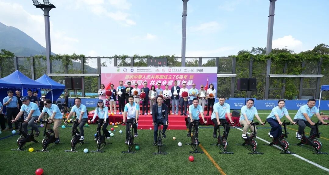 希勒评英超本轮最佳阵容：埃泽领衔，内托、皮克福德等人在列